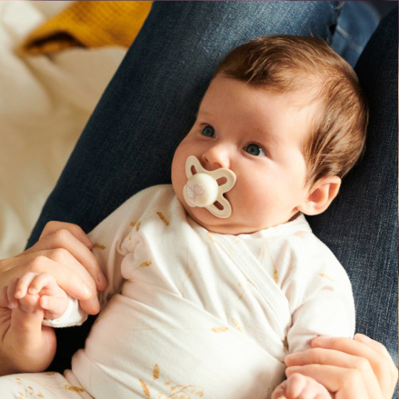 MAM Baby Smoczek uspokajający 0 miesięcy+ Supreme
