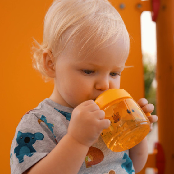 Tommee Tippee Kubek Niekapek z uchwytem Superstar 190 ml