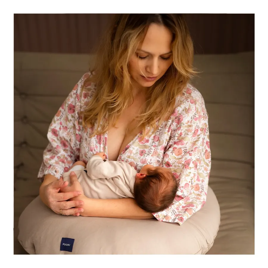 Puuki Poduszka do karmienia dziecka Organic bawełna, Rogal Czekolada