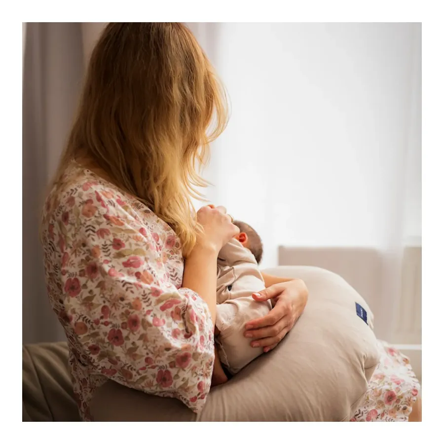 Puuki Poduszka do karmienia dziecka Organic bawełna, Rogal Czekolada