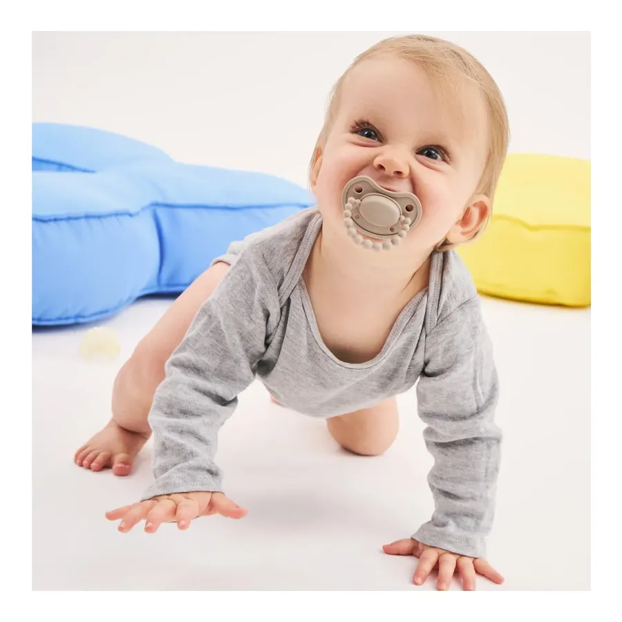Smoczek LUU Kids do wyciszenia niemowlęcia